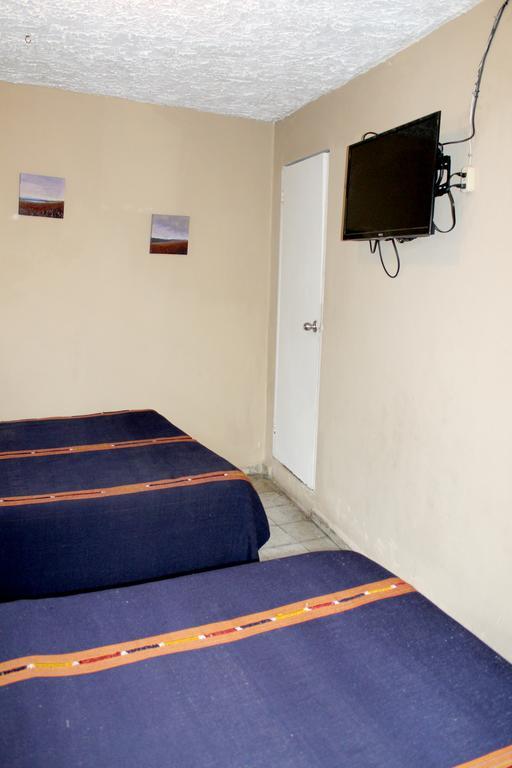 Ximenas Guest House San Salvador Zewnętrze zdjęcie