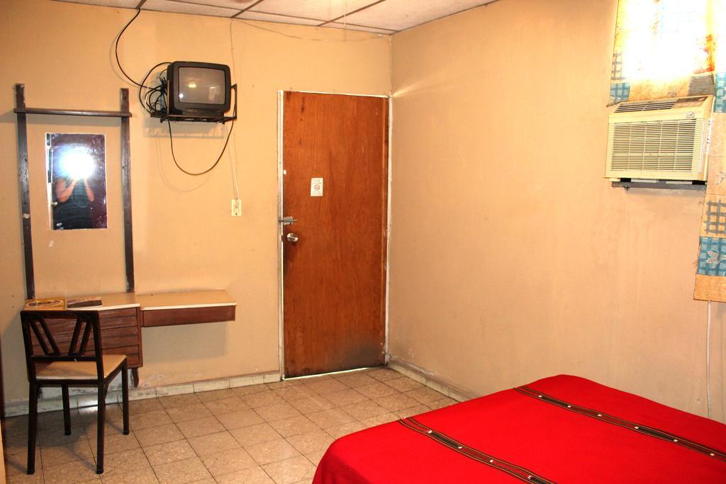 Ximenas Guest House San Salvador Zewnętrze zdjęcie